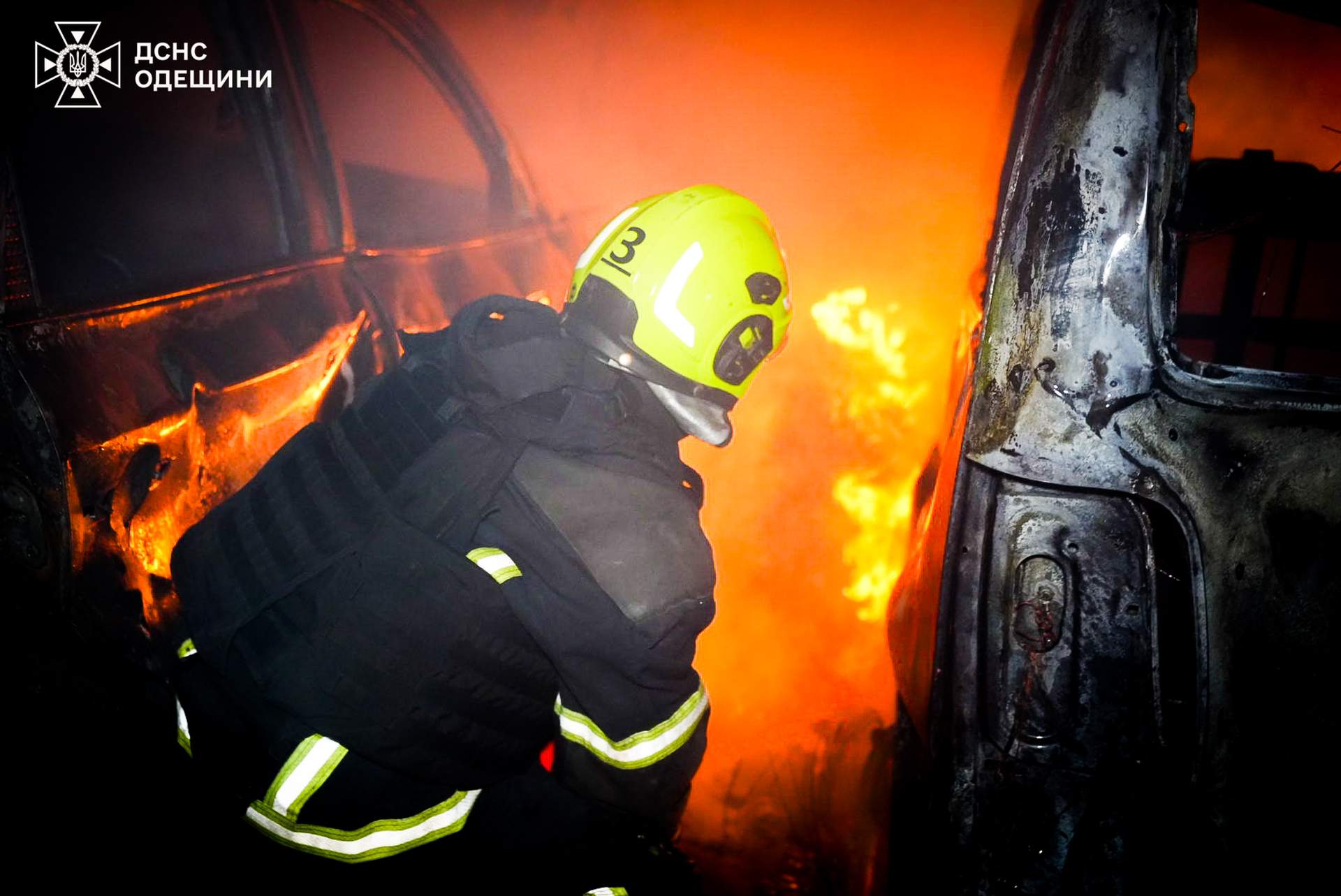 Вночі росіяни вбили в Одесі двох людей й поцілили в пологовий будинок