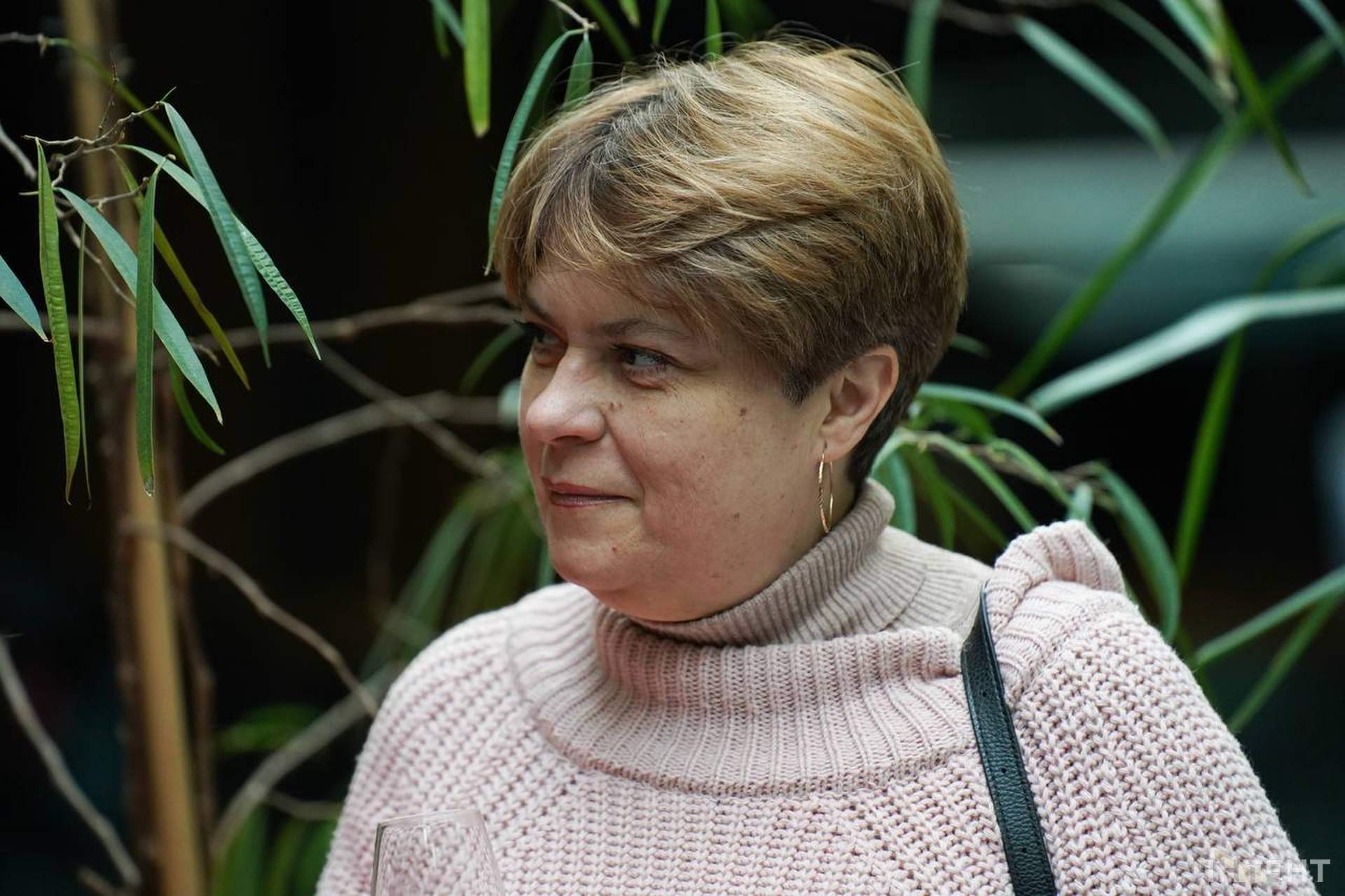 Виставка у день народження одеського художника відкрилася в темряві