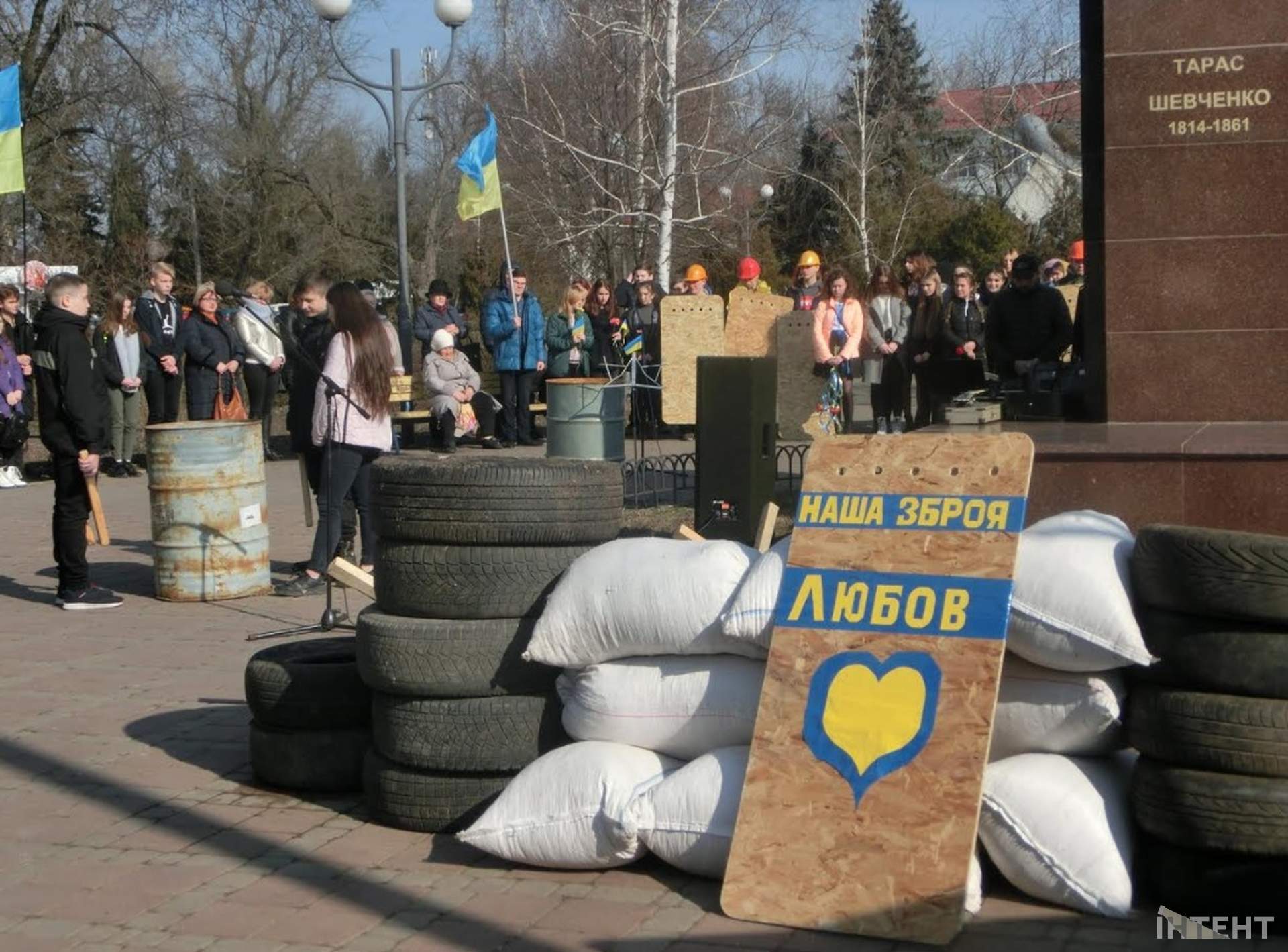 В Роздільній відбувся мітинг-реквієм пам’яті Героїв Небесної Сотні