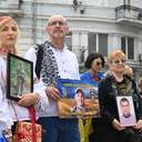Лампадки, стрічки та хода пам’яті: в Одесі відбулася акція до Дня вишиванки