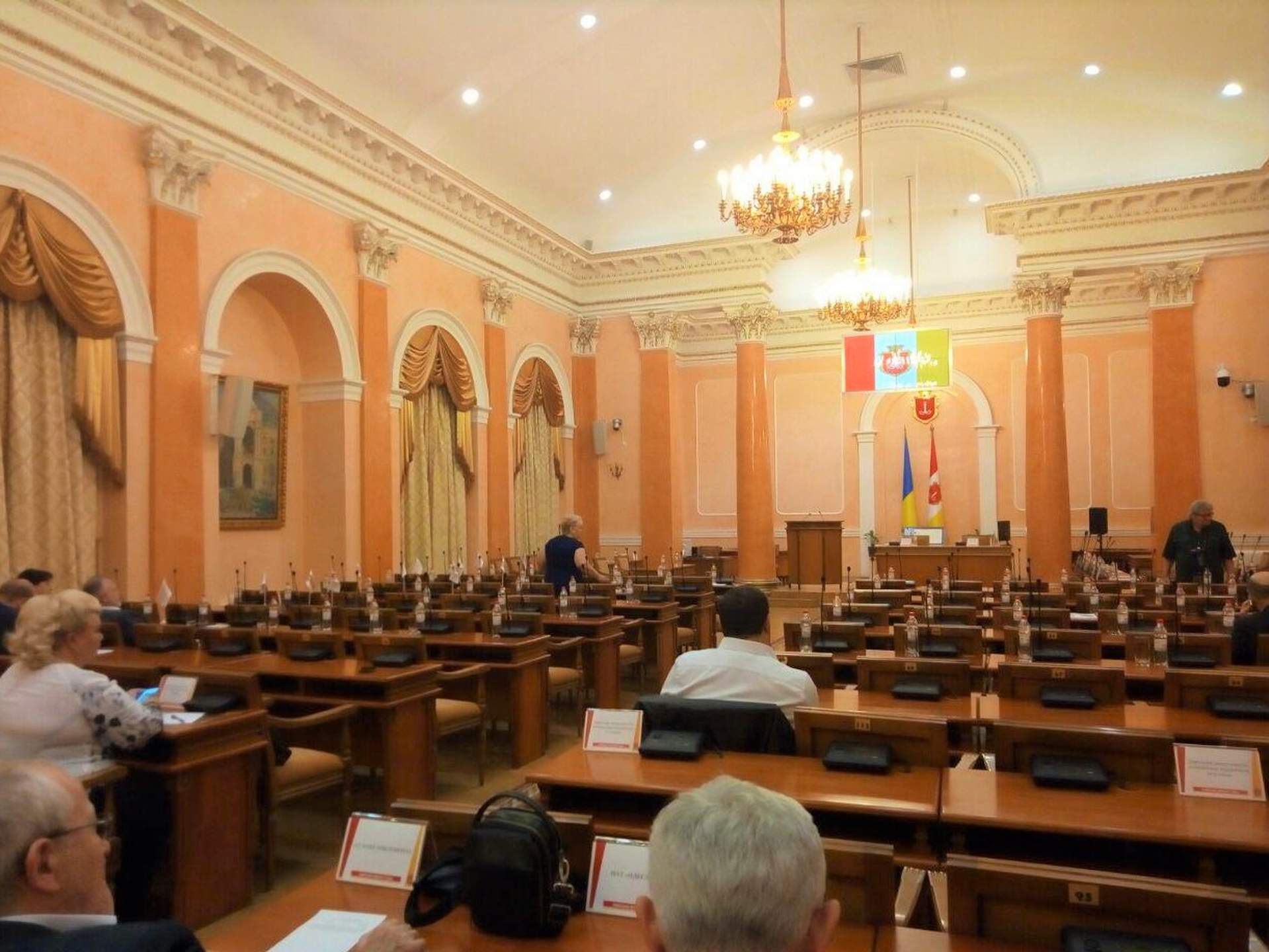 Внеочередная сессия Одесского городского совета