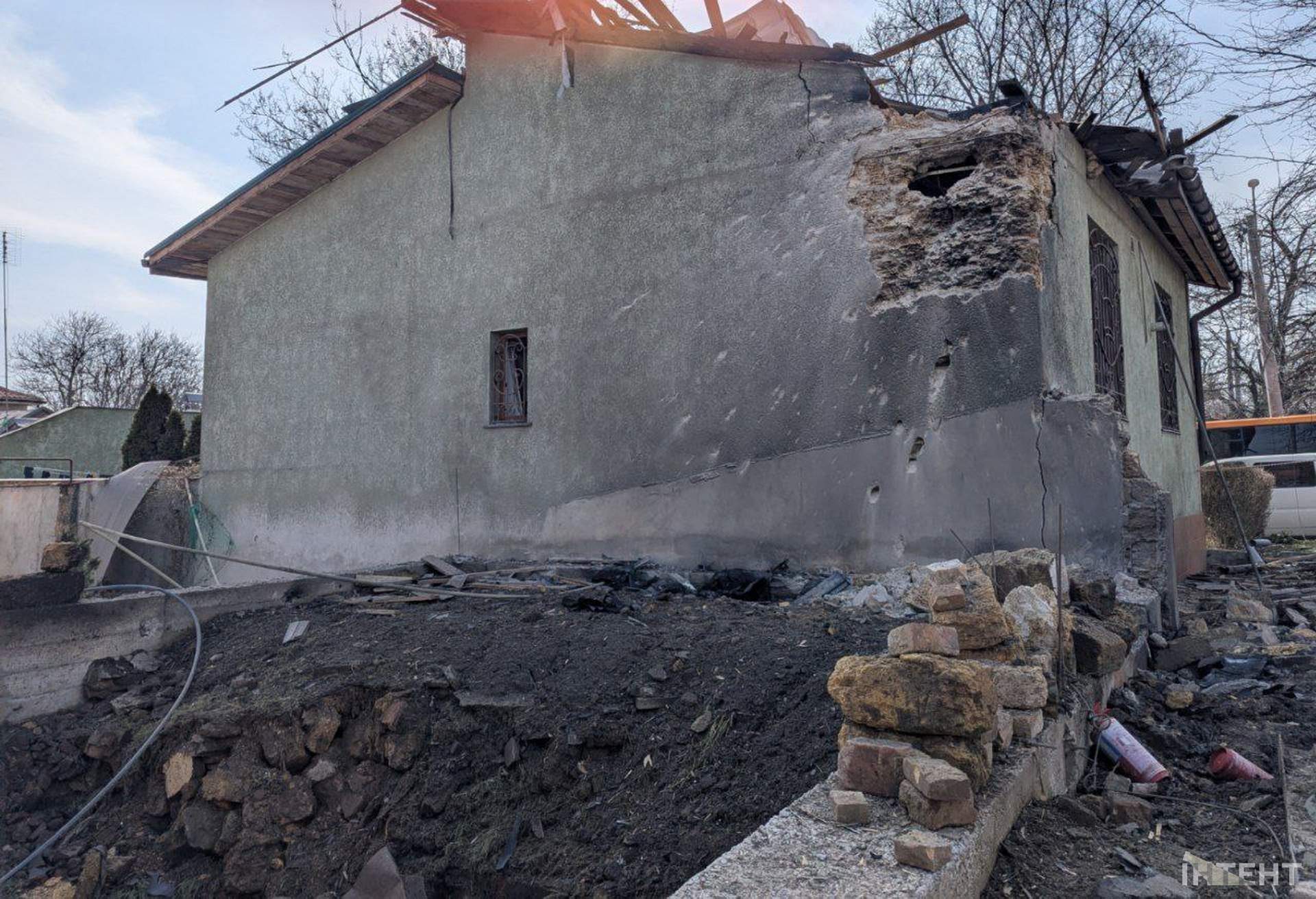 В Одесі зранку росіяни поцілили в будинок