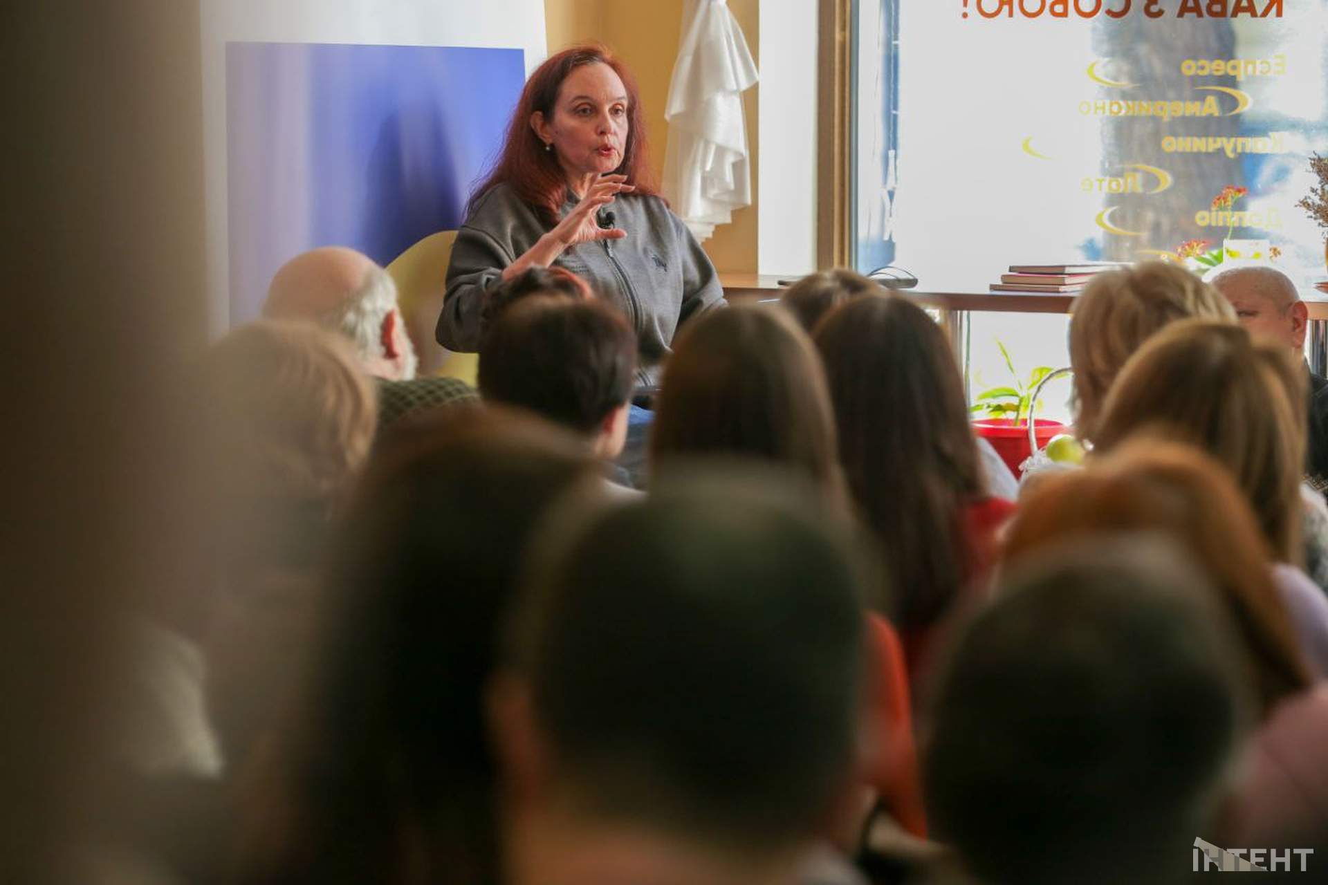 Професорка філософії передбачила зміну тата в парі з Одесою-мамою