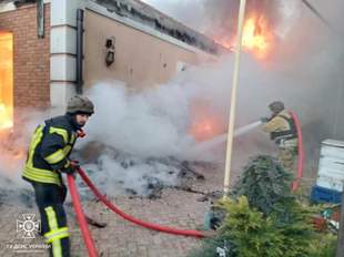 На Херсонщині пожежу долали під російським прицілом