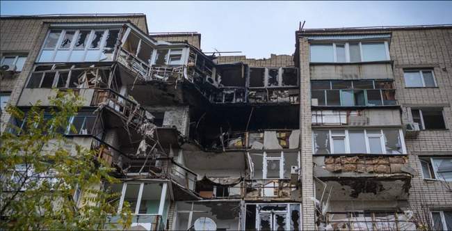 Наслідки обстрілу міста. ФОТО: Херсонська ОВА