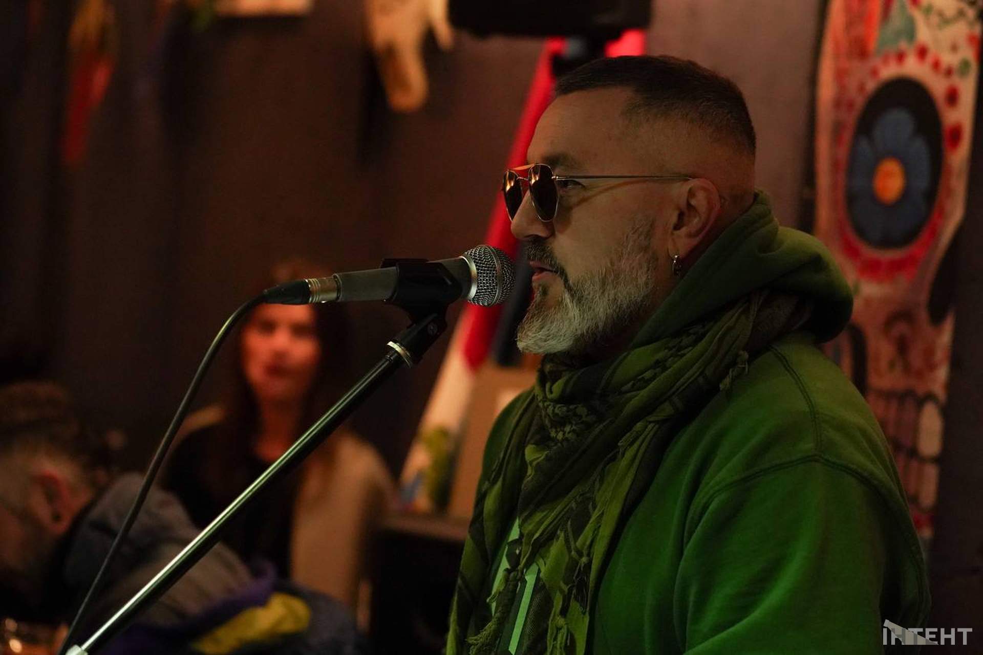 "Добрий ранок, Україно!": благодійний виступ фронтмена гурту "Нумер 482" в Одесі