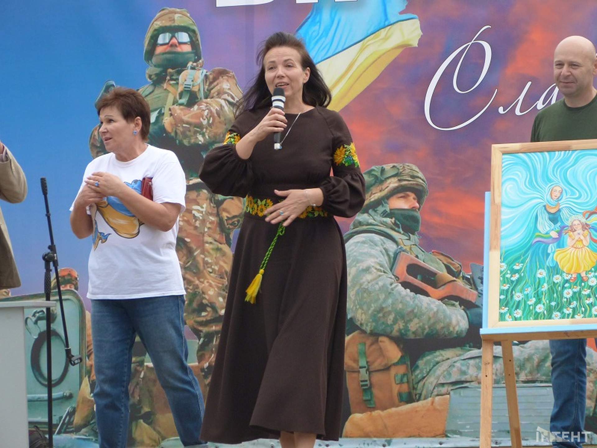 "Вірю в ЗСУ": в Доброславі зібрали майже чверть мільйона на благодійному ярмарку