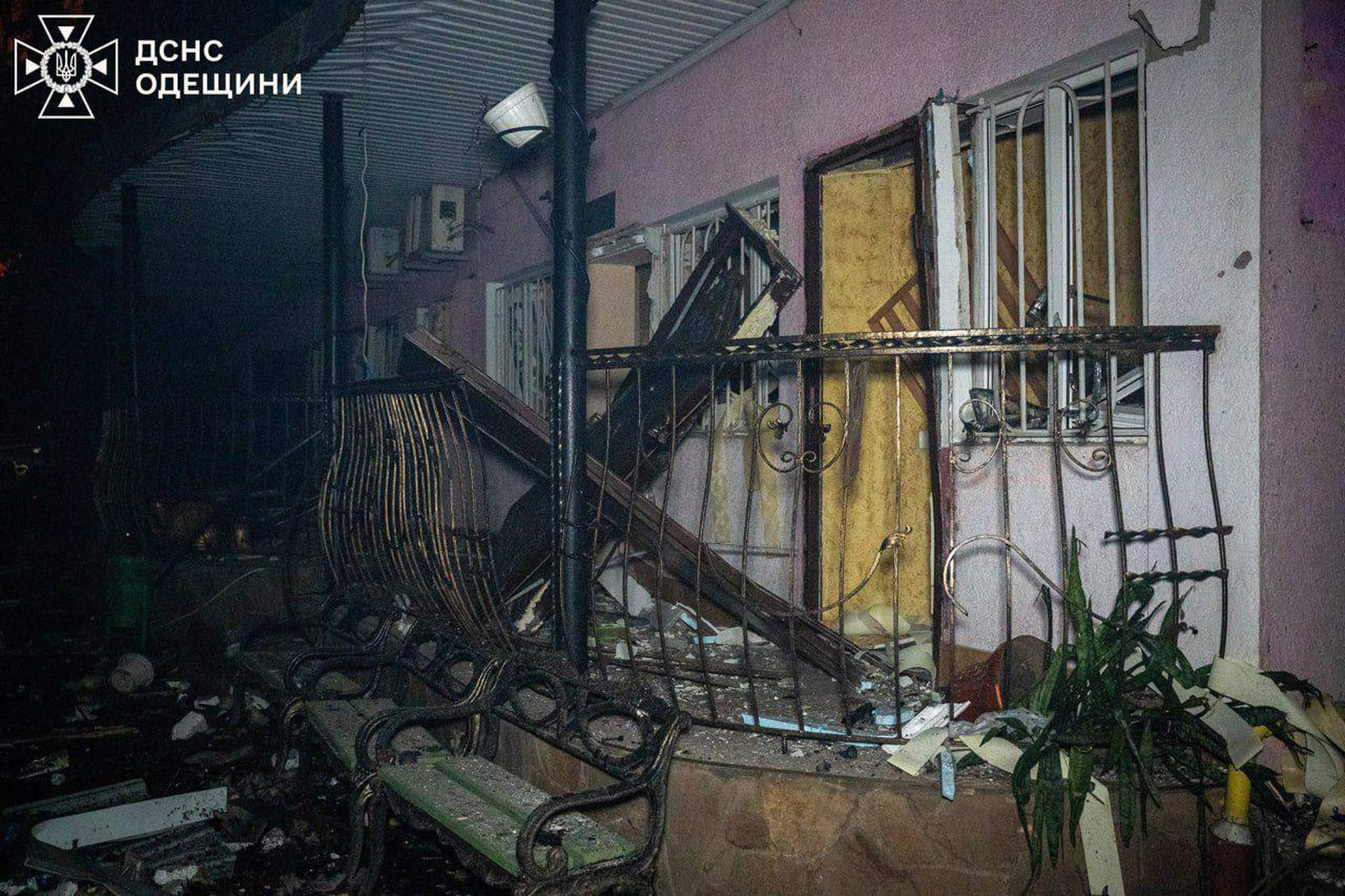 В Одесі через нічну атаку росіян без світла залишалися чверть мільйона родин