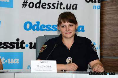 С 1 сентября в одесских школах начинают работать офицеры полиции