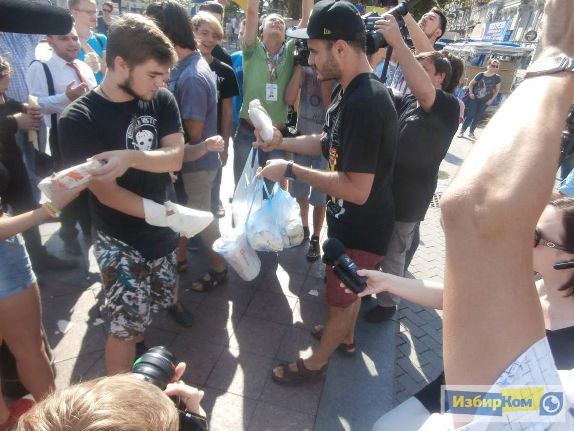 В Одессе прошел "Шаурмарш" против произвола чиновников