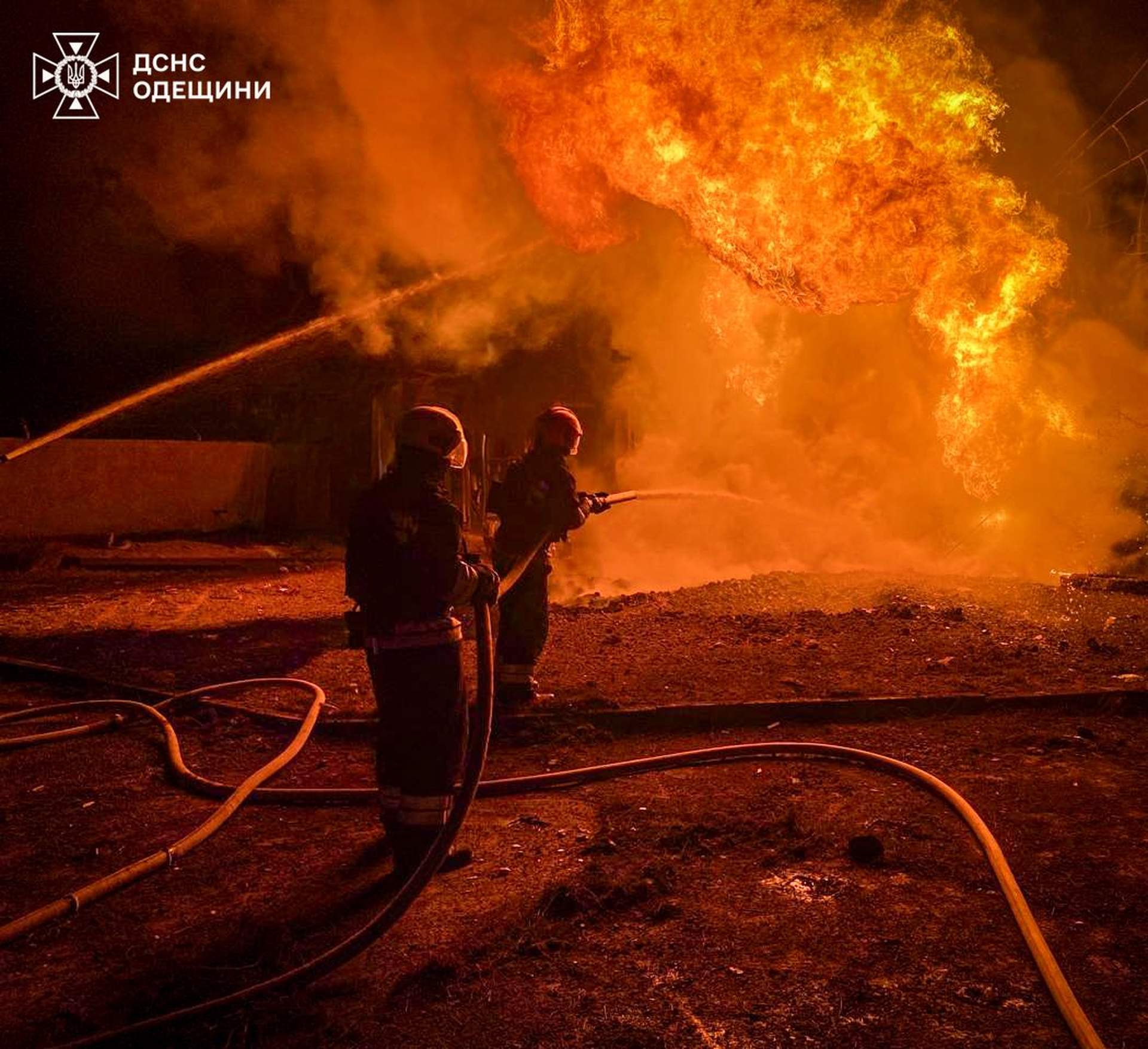 Внаслідок нічної атаки на Одещині постраждала людина