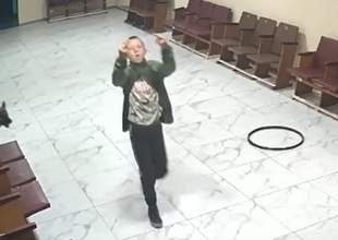 В Очакові, який щодня потерпає від обстрілів, псували бомбосховище