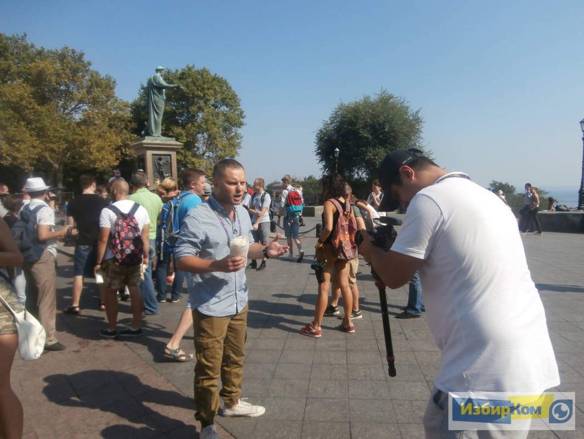 В Одессе прошел "Шаурмарш" против произвола чиновников