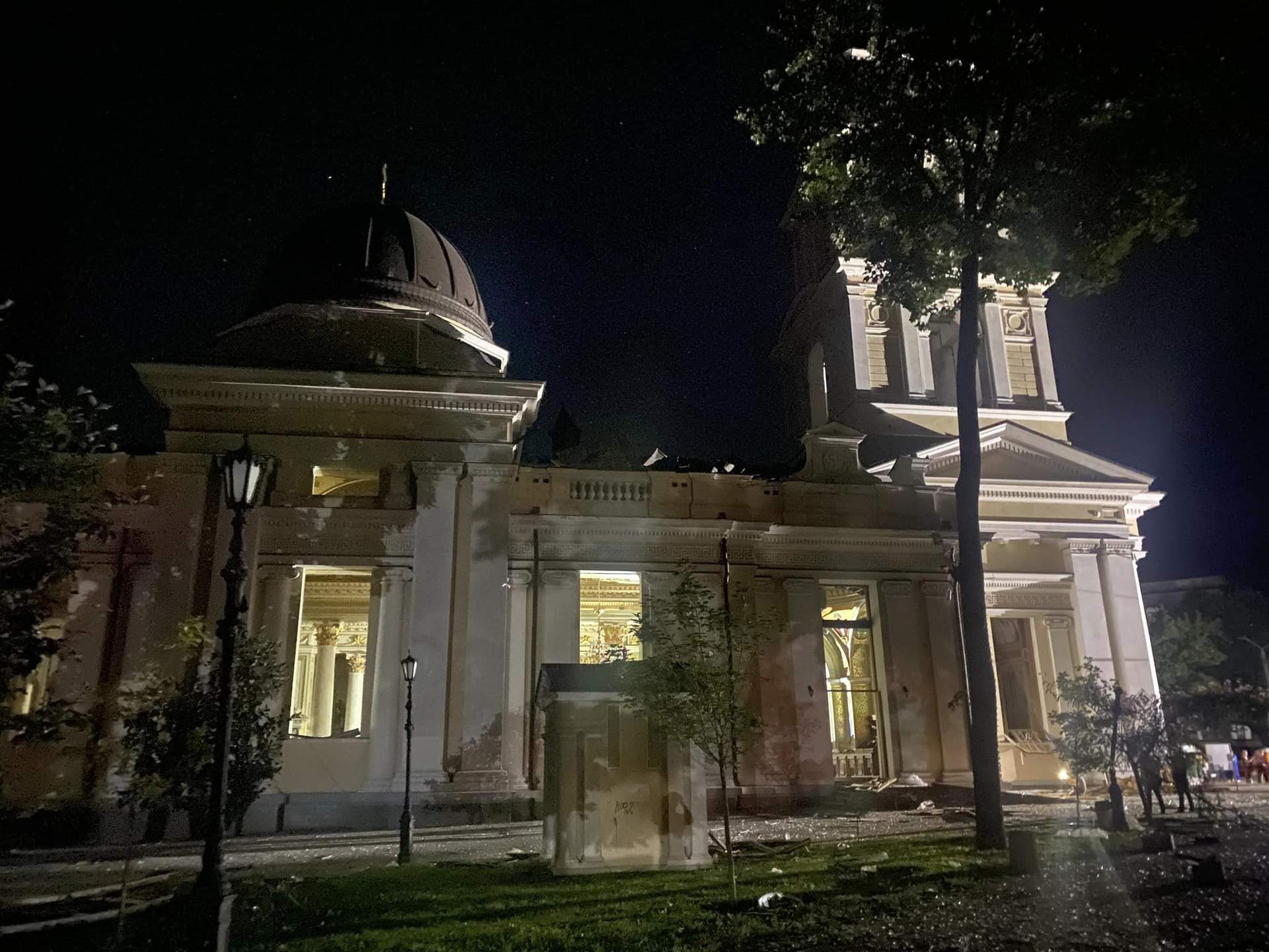 Собор, пам'ятки архітектури, порт: ворог вдарив по Одесі п'ятьма видами ракет