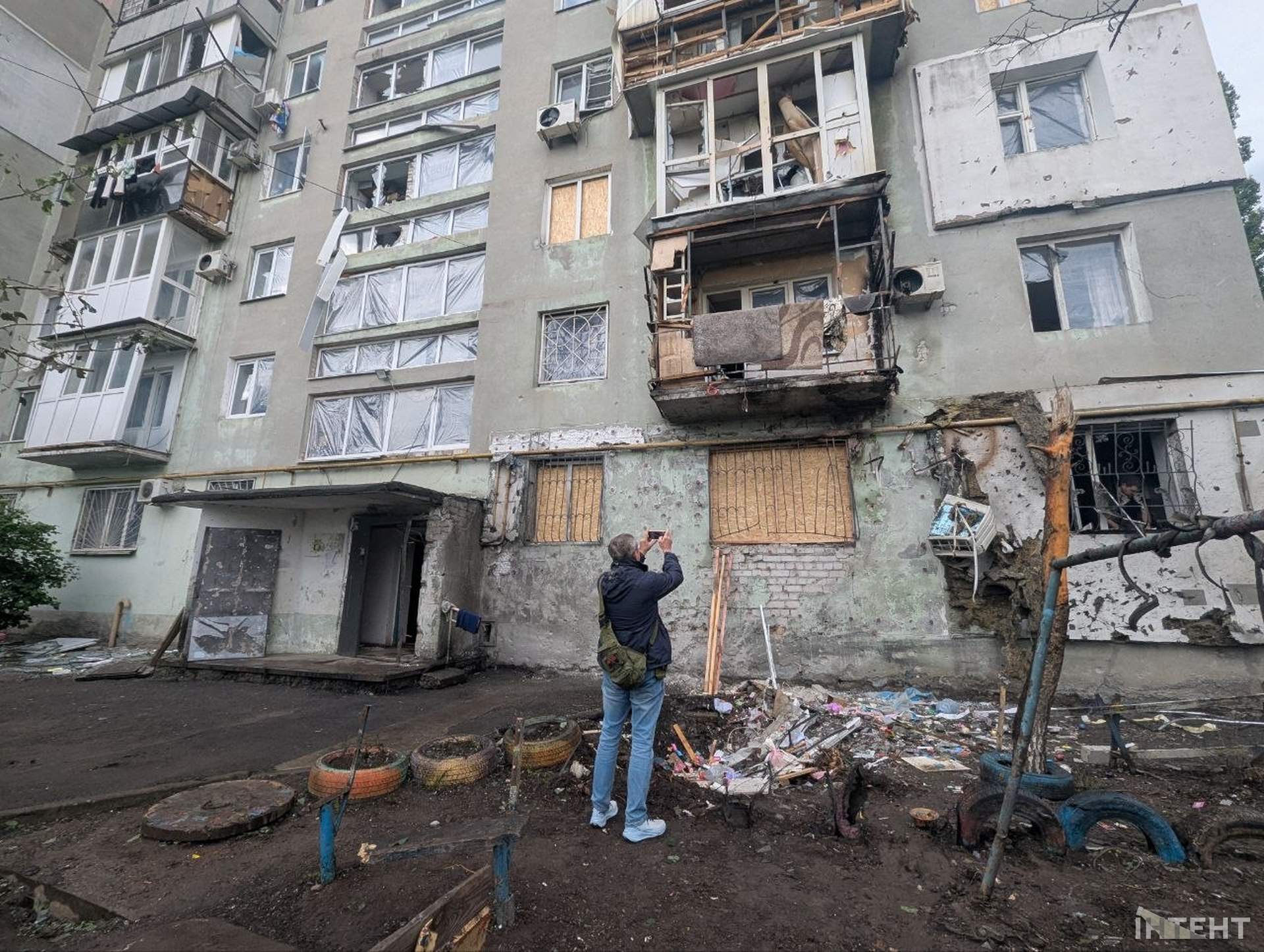 Внаслідок двох нічних атак в Одесі постраждали п'ять людей