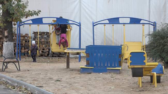 Дитячий майданчик у Миколаєві. ФОТО: ШоТам