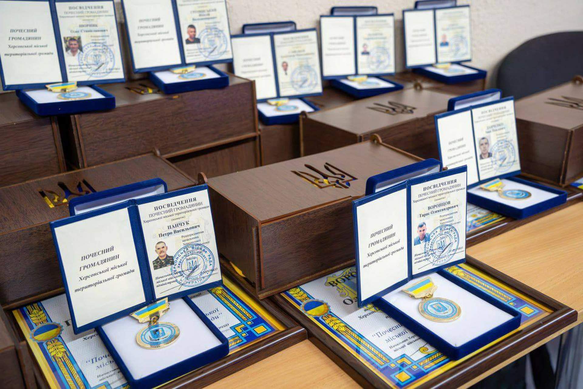 До Дня міста захисники Херсонщини отримали звання почесних громадян