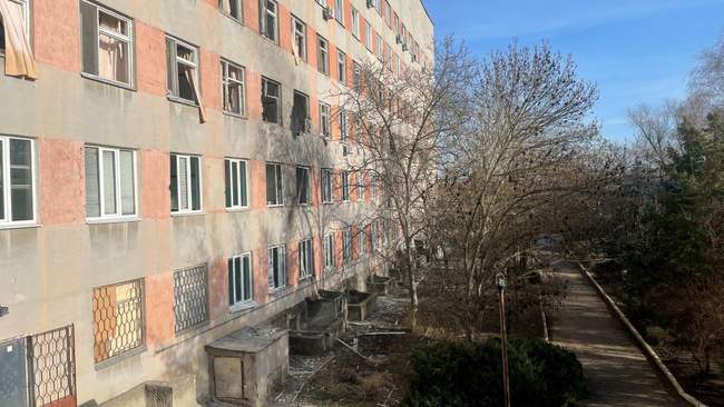 Контракт з реконструкції дитячої лікарні за 100 мільйонів у Херсоні отримала нова компанія