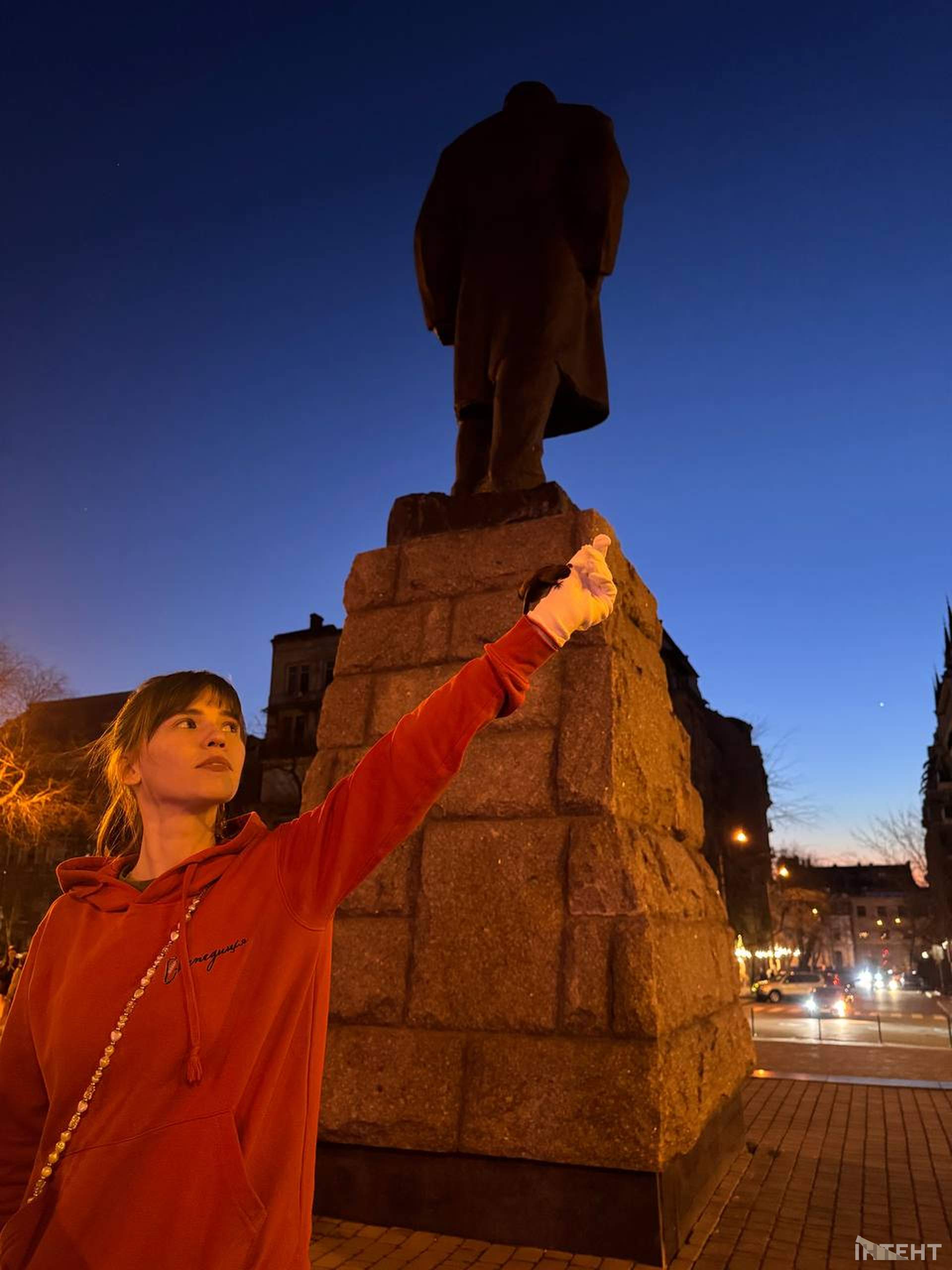 В одеському парку вперше випустили реабілітованих кажанів