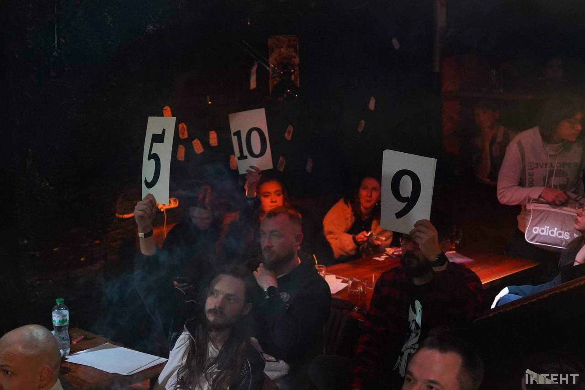 В Одесі поети та поетки змагалися за право участі у світовому чемпіонаті