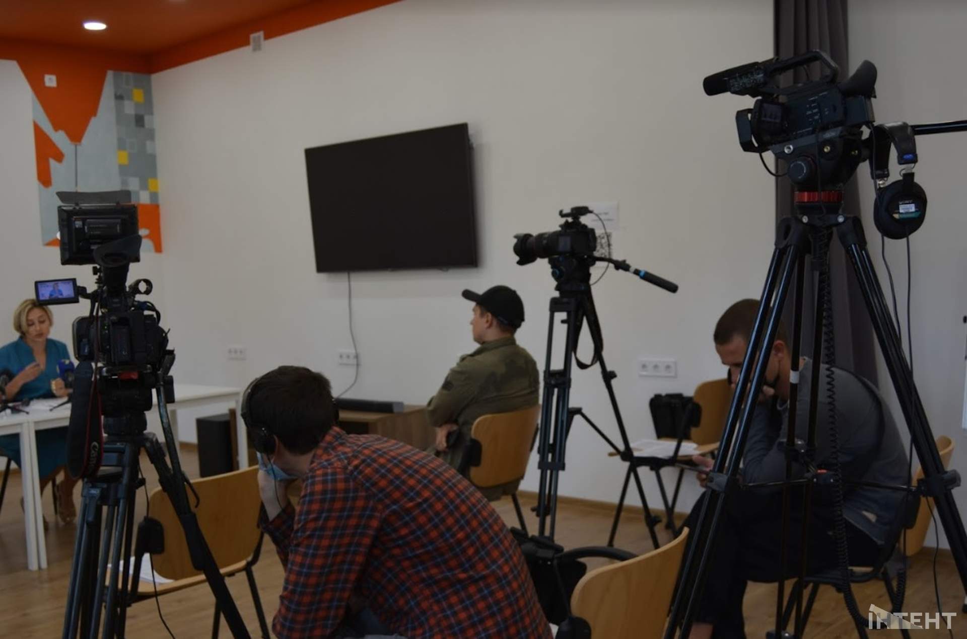 Відсутність контролю за майном та землею створює простір для корупції