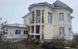 Russian Shelling in Kherson: 1 Dead, 18 Injured in Attacks