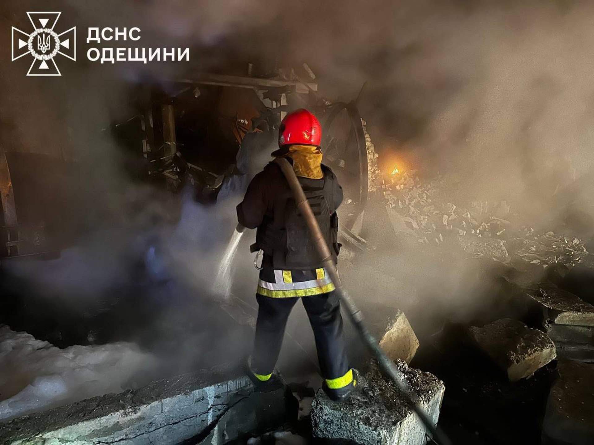 Внаслідок нічної атаки в Білгороді-Дністровському воду подають по годинах