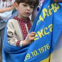 Лампадки, стрічки та хода пам’яті: в Одесі відбулася акція до Дня вишиванки