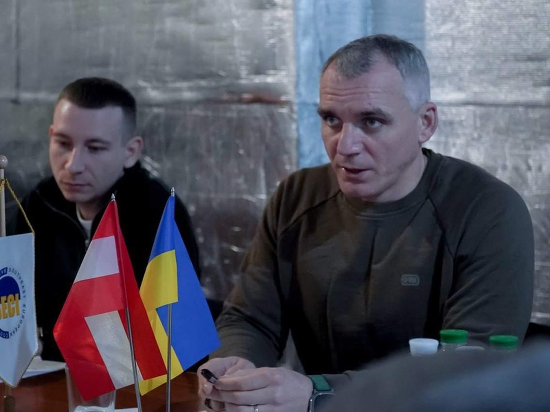 Посол Австрії відвідав Миколаїв та передав генератори для освітян