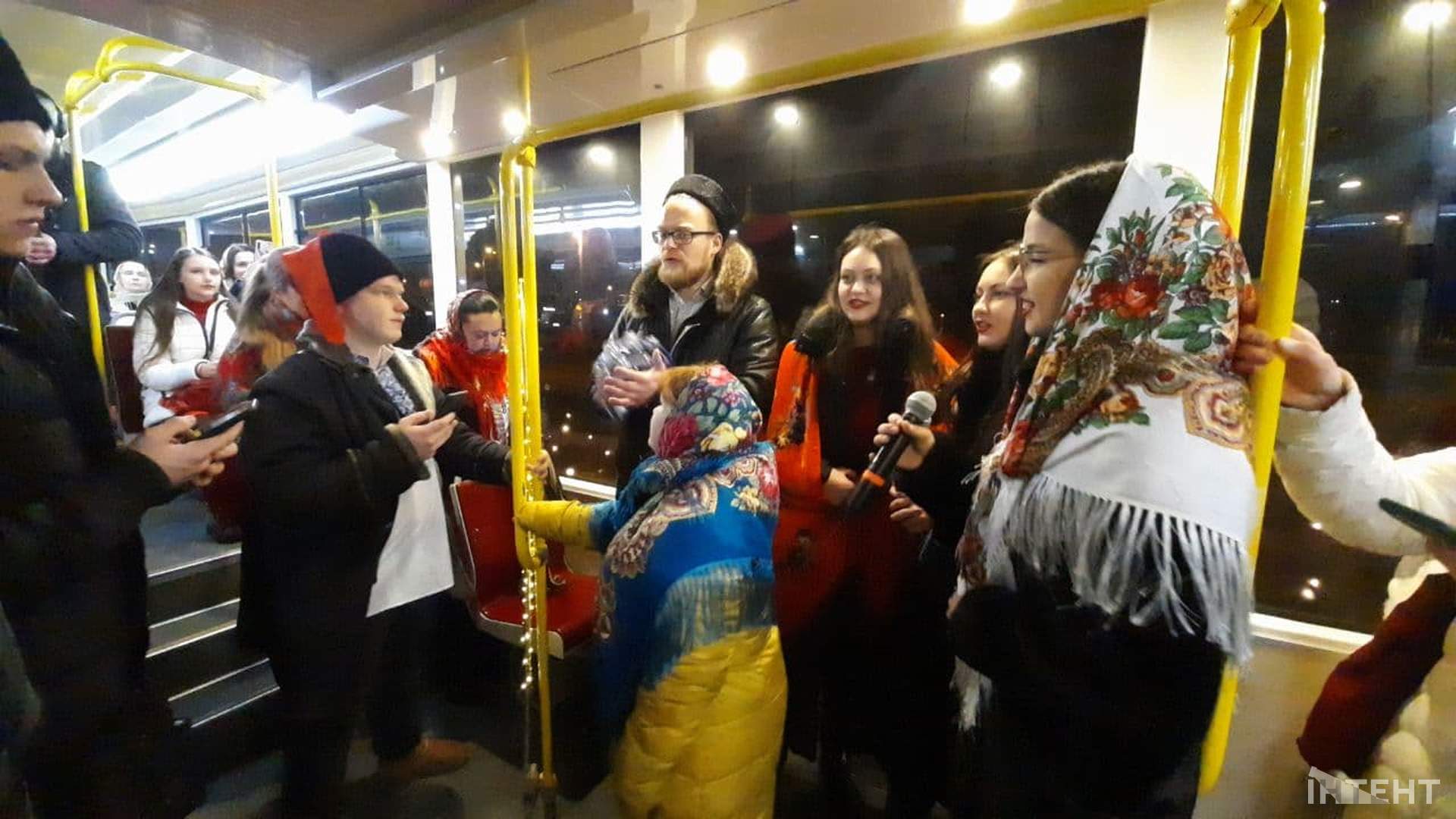 Різдвяний парад трамваїв та електробусів в Одесі