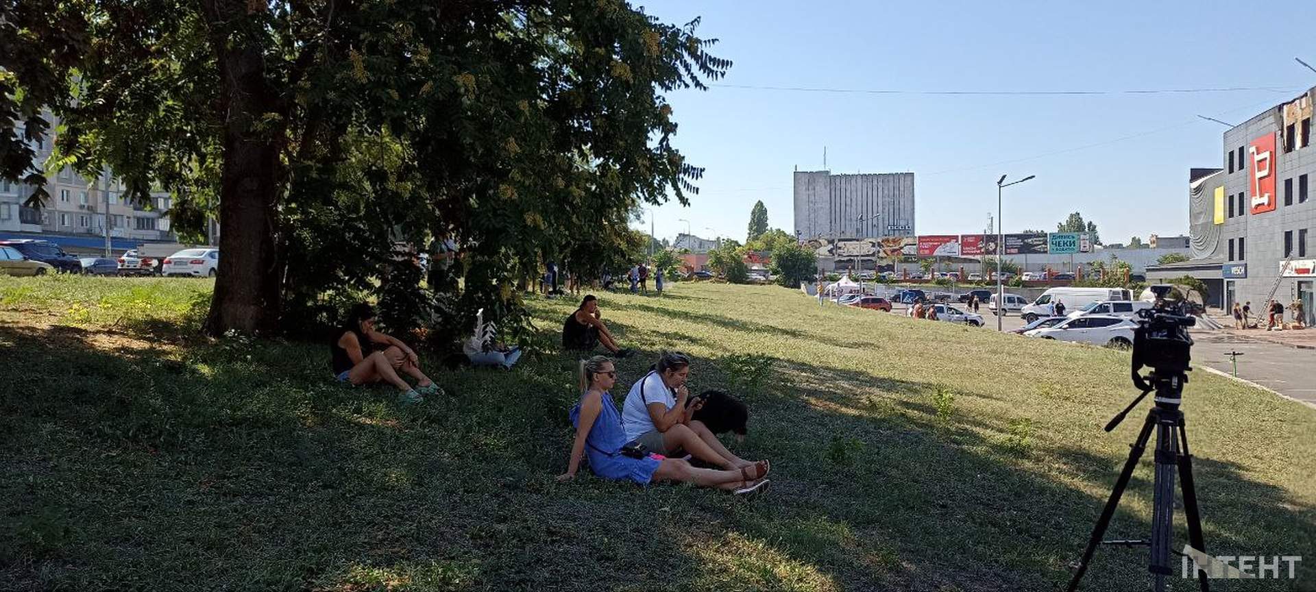 Понівечена Одеса у світлинах Інтента