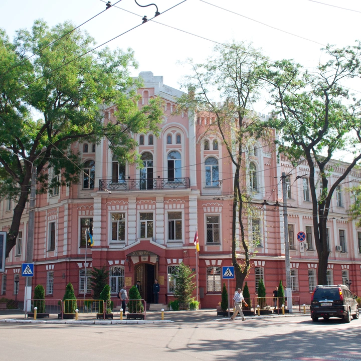 Урочистий випуск курсантів Одеського державного університету внутрішніх справ