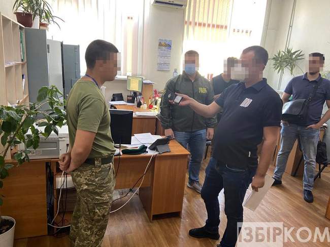 Справу прикордонника, підозрюваного у пропозиції надати хабар, передали до суду