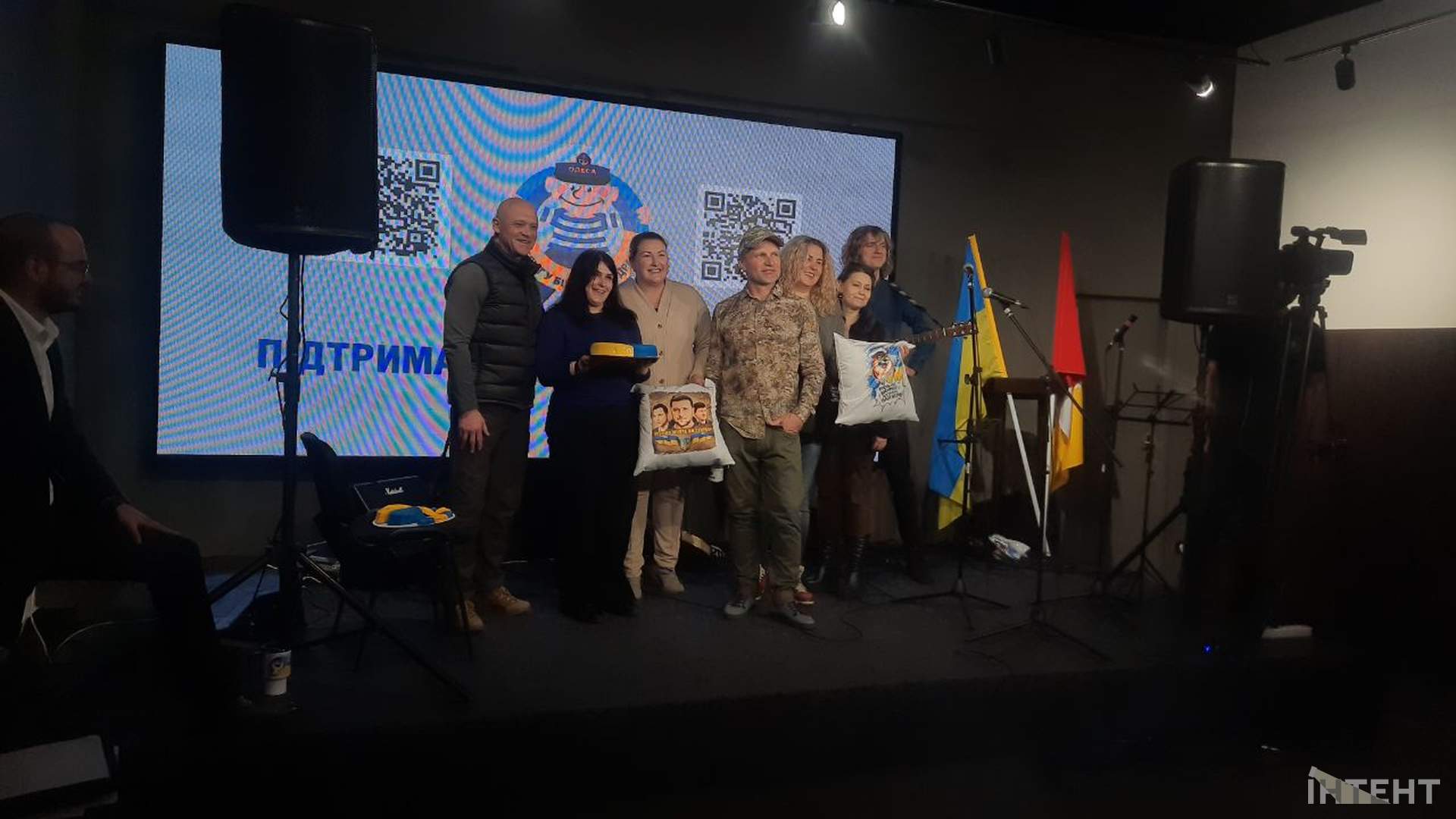 День гумору в Одесі: концерт, флешмоб "Чемодан-вокзал-росія" та арт-виставка