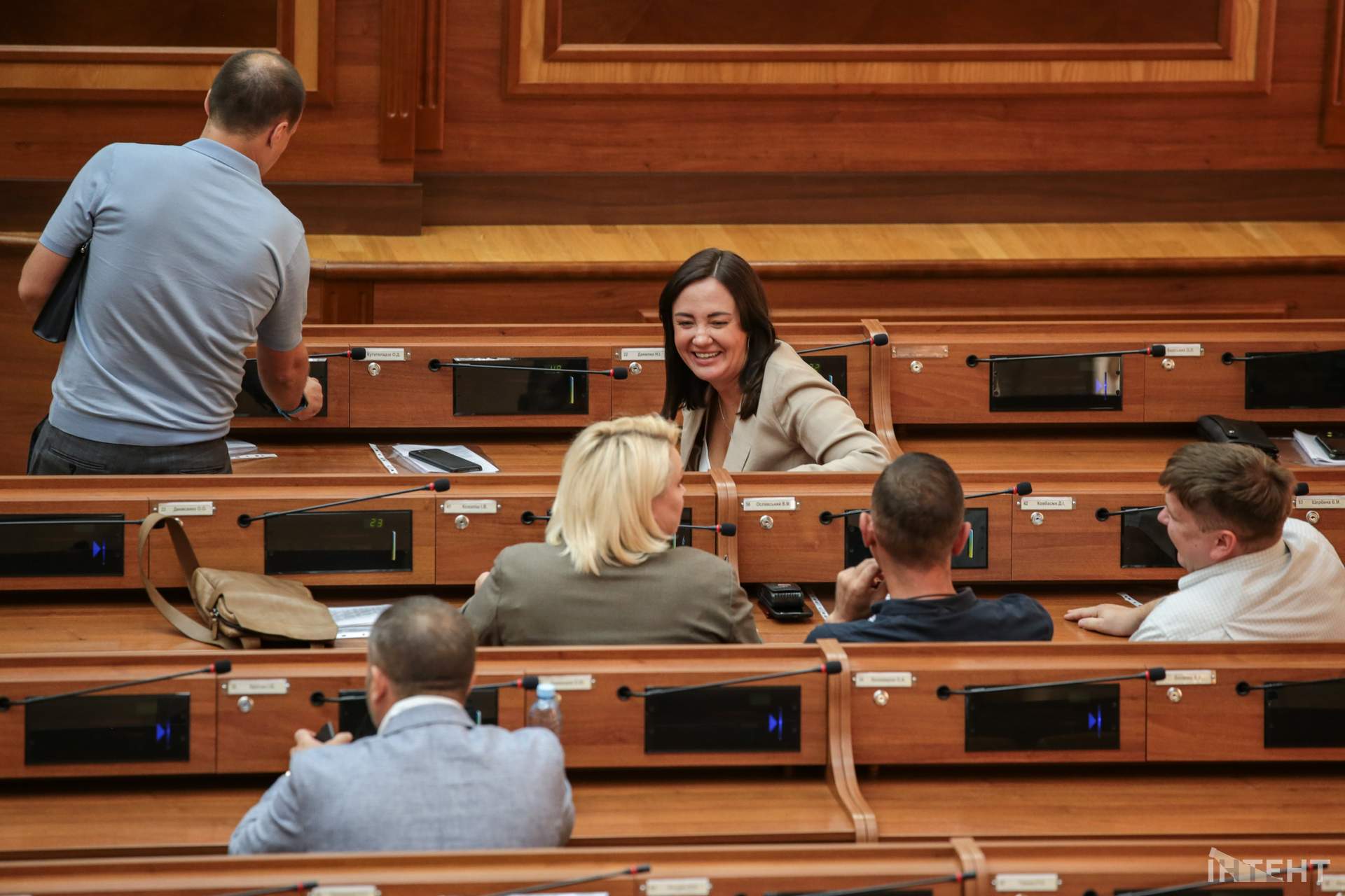 Сесія Одеської обласної ради в об'єктиві ІзбірКома