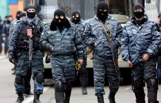 Беркутівці у Києві, 2012. ФОТО: Reuters