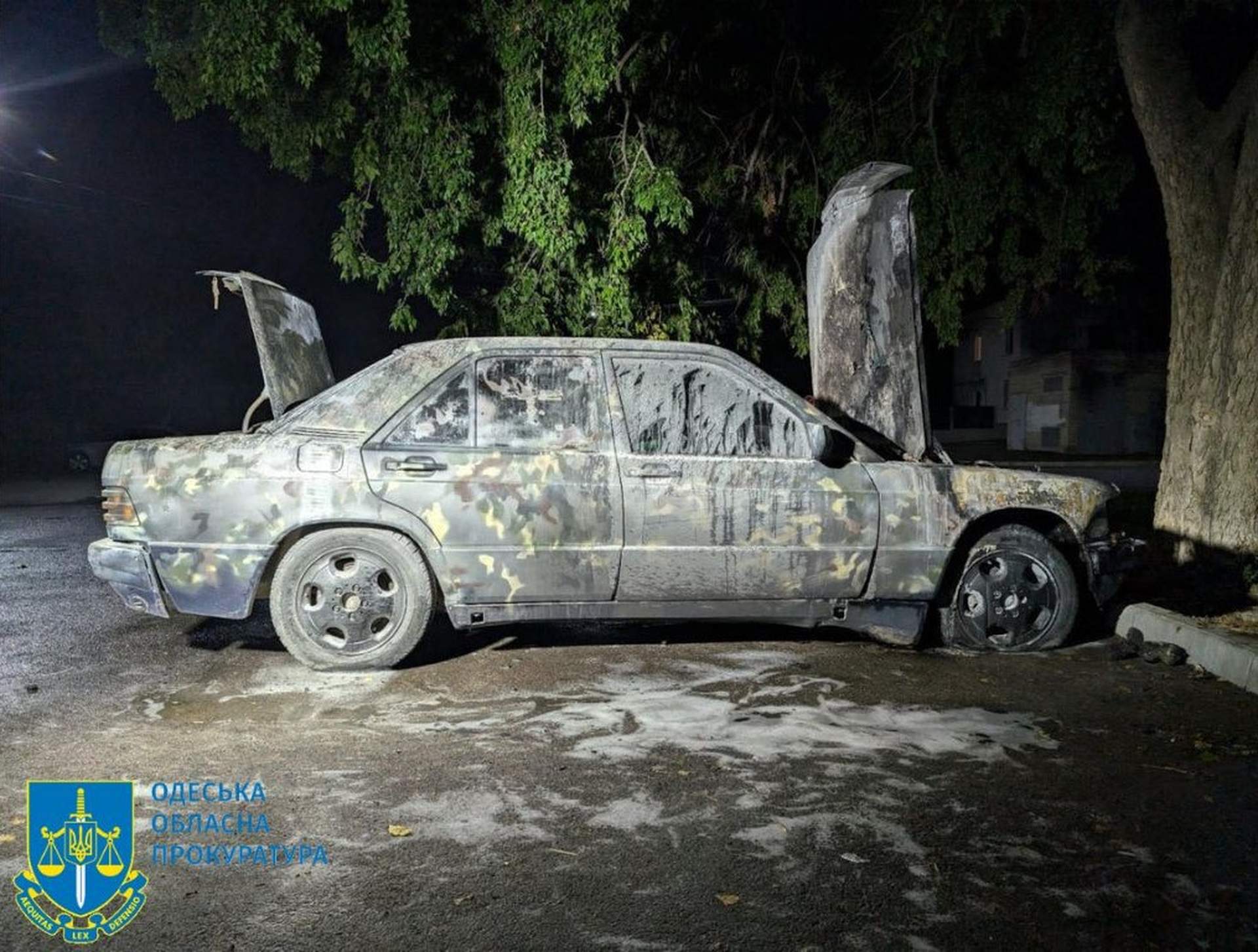 У прокуратурі розкрили, хто був серед підпалювачів авто ЗСУ, яких затримали на Одещині
