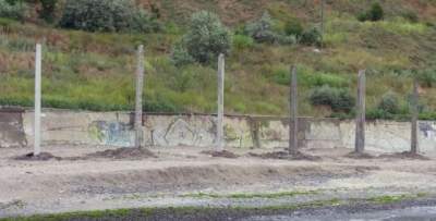 В Одессе демонтировали отведенные под строительство спасательной станции сваи 