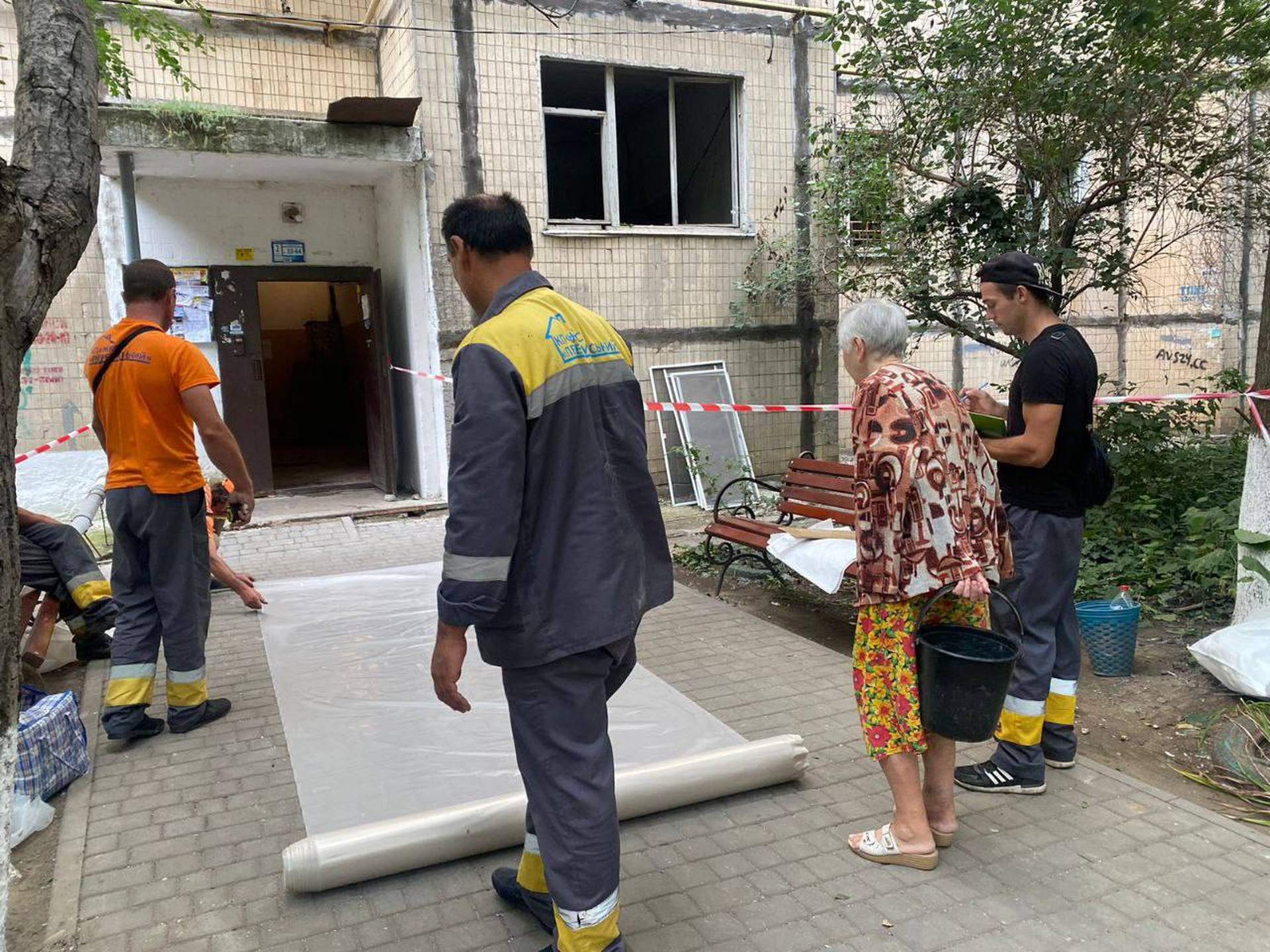 Школи та садочки Одеси постраждали через ракетний удар росії