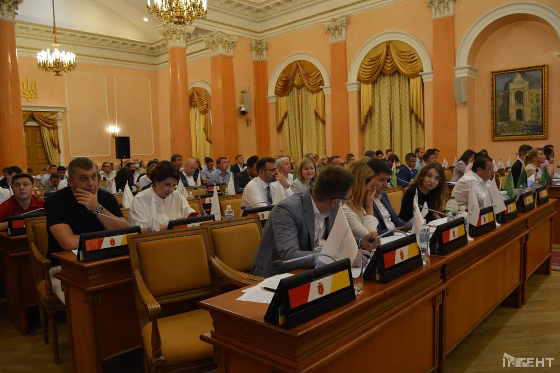 Пленарне засідання восьмої сесії Одеської міської ради у світлинах ІзбірКома
