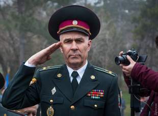 Военные прокуроры проверяют информацию о пляжном бизнесе военкома Приморского района Одессы