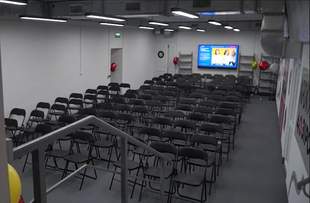 Thanks to philanthropists, a shelter was set up in a school in Mykolaiv