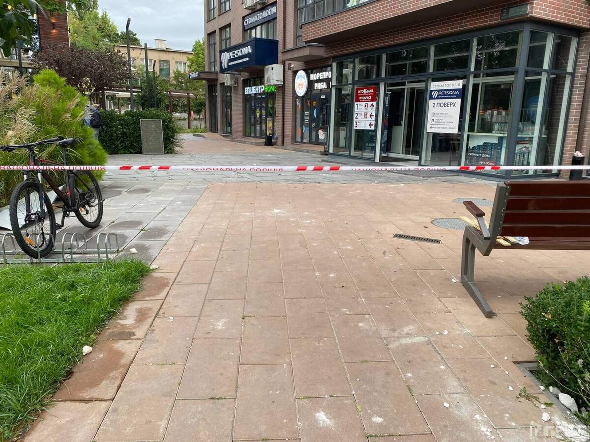 В Одесі внаслідок обстрілу пошкоджено багатоповерхівку
