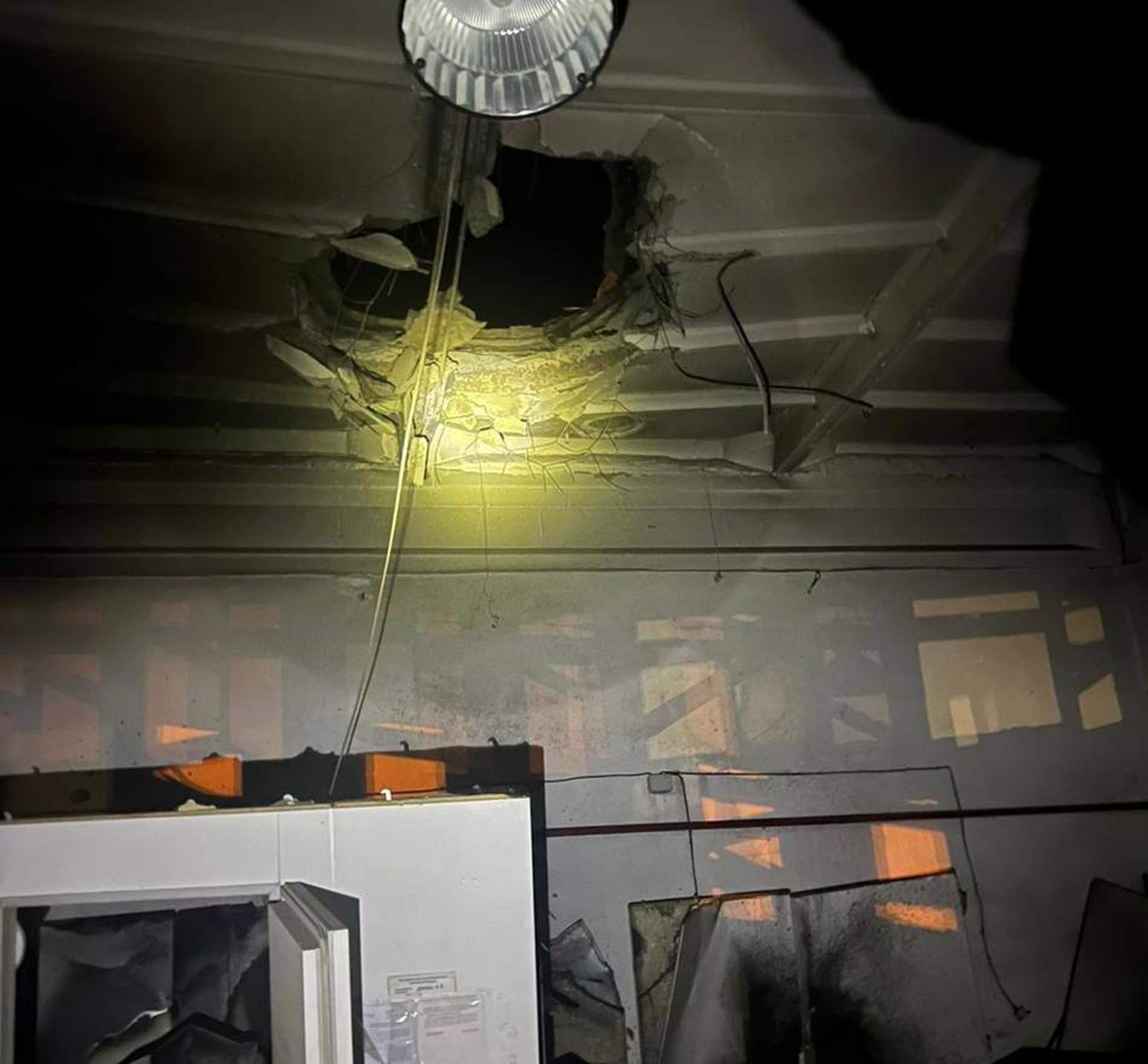 Дрони продірявили дах продуктового складу в порту на Одещині