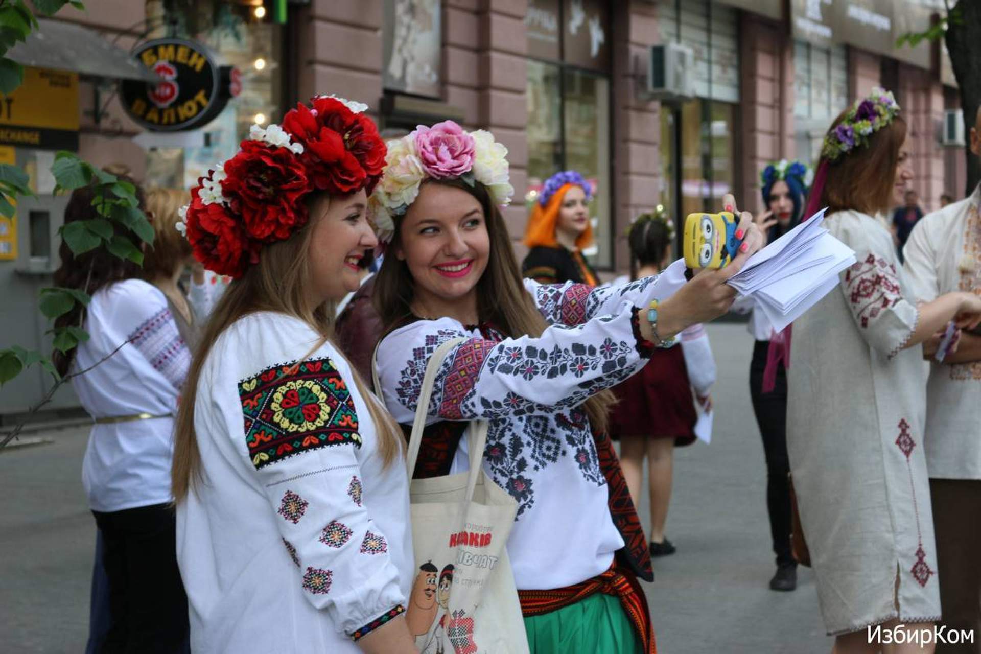 В Одессе состоялся VIII Мегамарш в вышиванках