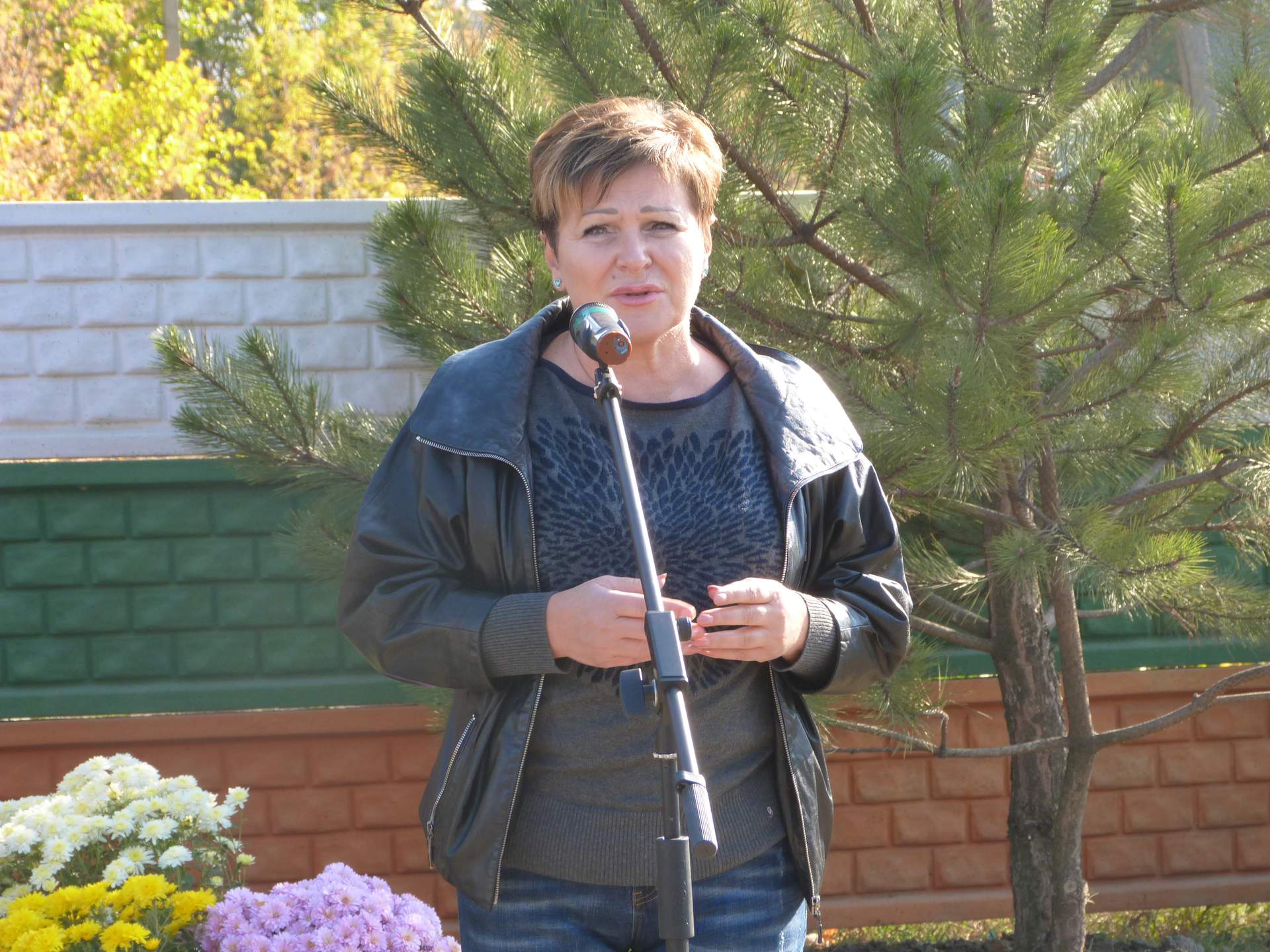У Доброславі відкрили куточок благодійності
