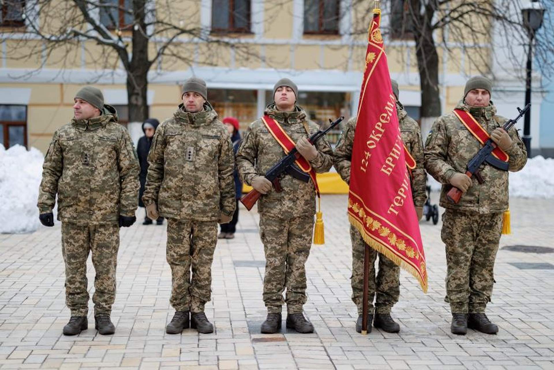 126 окрема бригада територіальної оборони Одеси отримала бойовий прапор