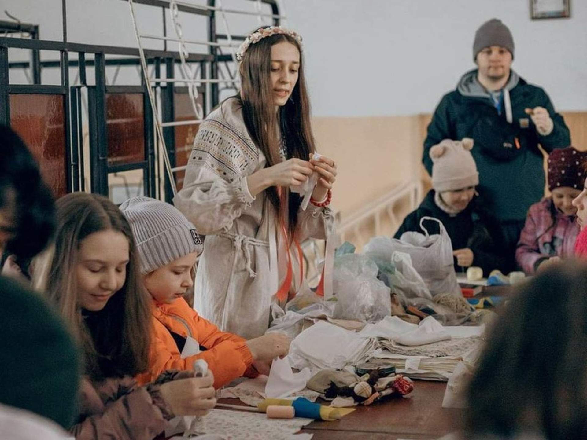Львівські волонтери привезли подарунки та гуманітарну допомогу на Херсонщину