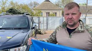 На Миколаївщині мешканці двох сіл зібрали гроші на автівку для ЗСУ