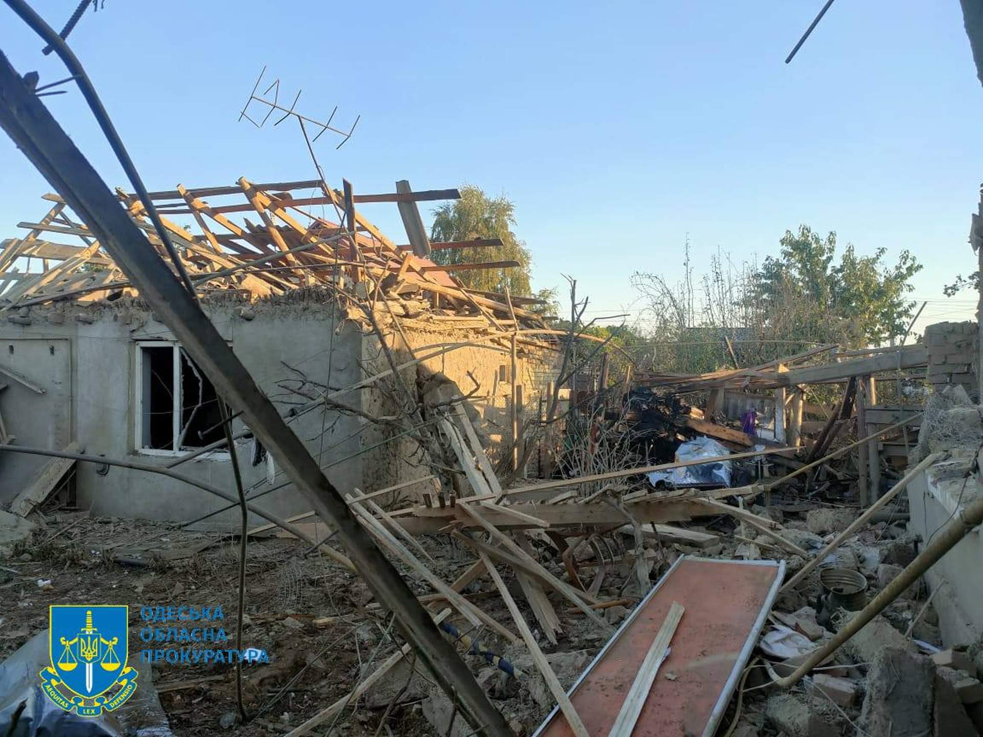 Атака на Південь: на Одещині росіяни вбили трьох людей та поранили дитину